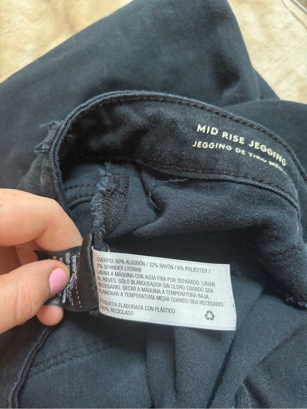 Universal Thread Mid Rise Jeggings - Picture 10 of 10